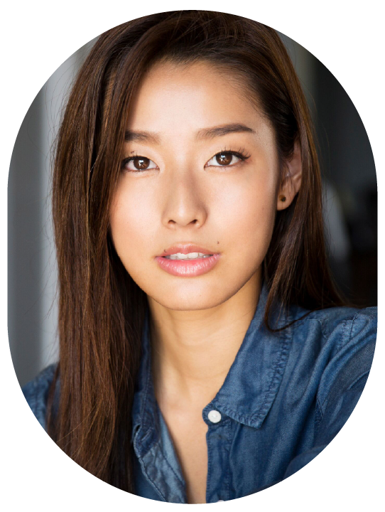 女優・歌手 すみれの顔写真